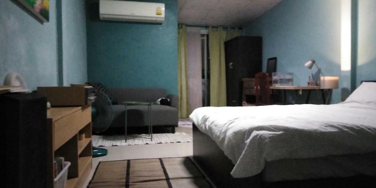 Nbh.@ Prannok Apartment Bangkok Room photo